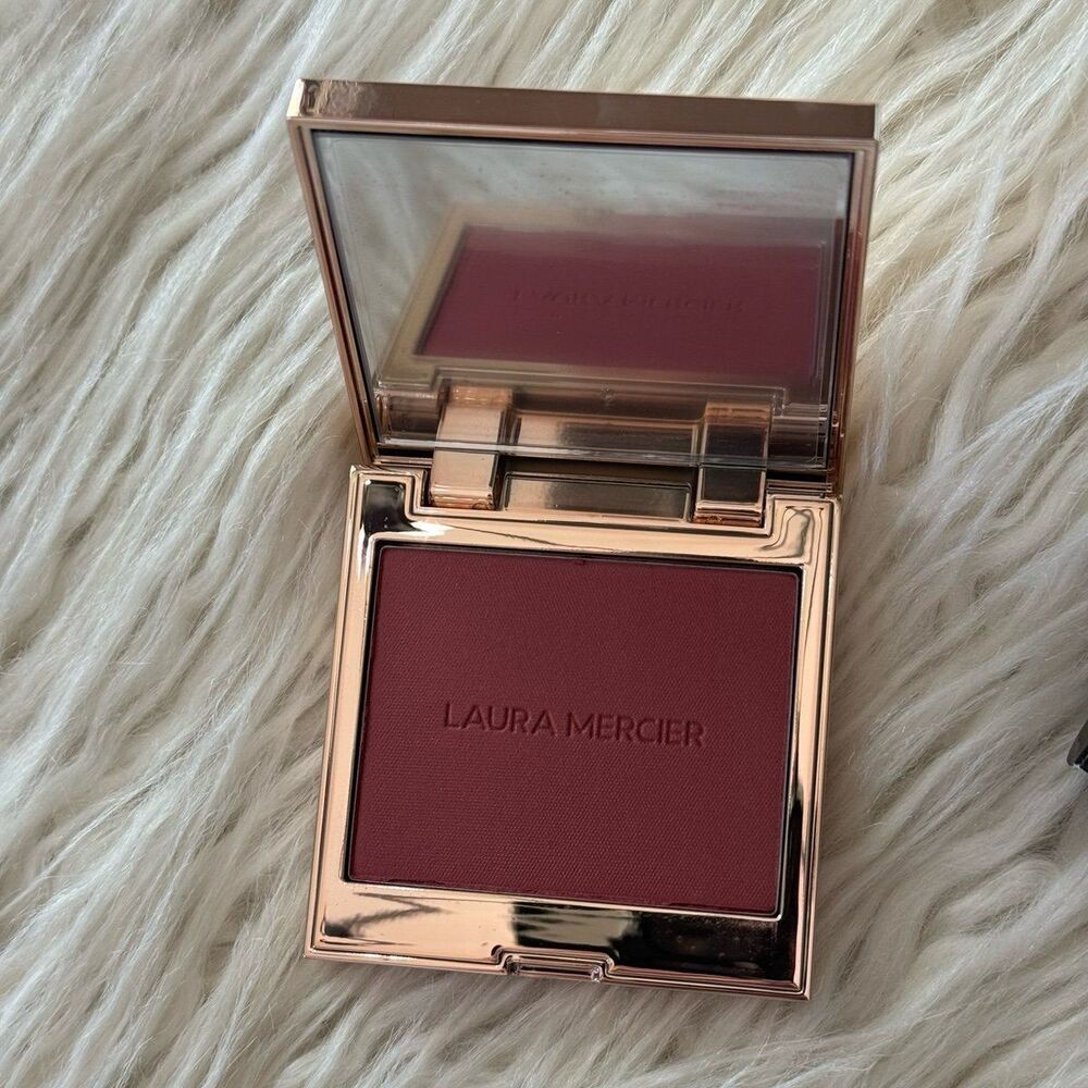 Laura Mercier Blush Color Infusion Very Berry - Picture 5 of 9